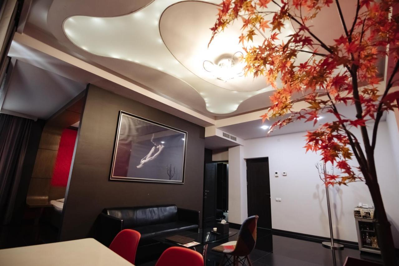 Gs Premium Hotel Jerevan Buitenkant foto