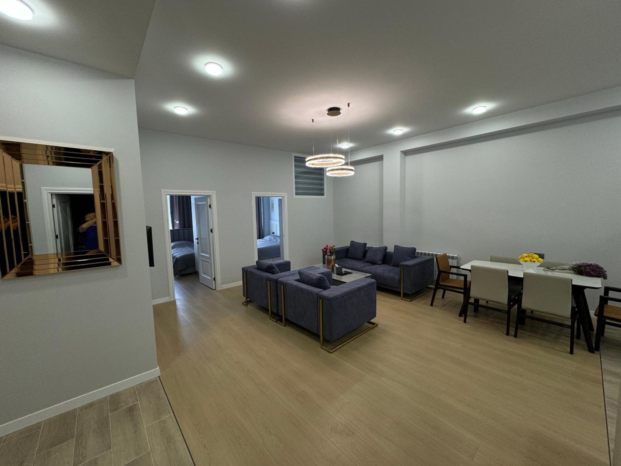 Gs Premium Hotel Jerevan Buitenkant foto