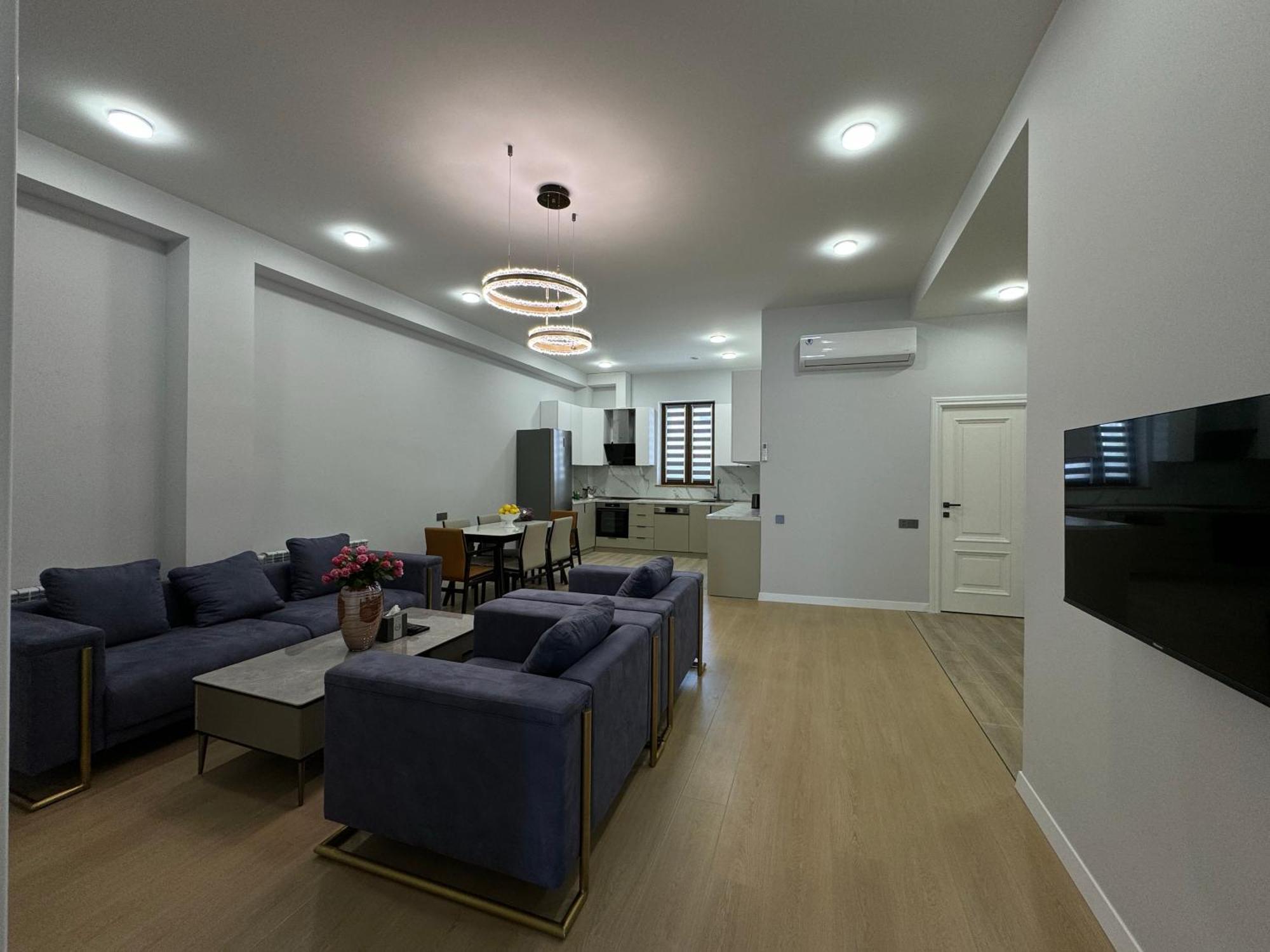 Gs Premium Hotel Jerevan Buitenkant foto